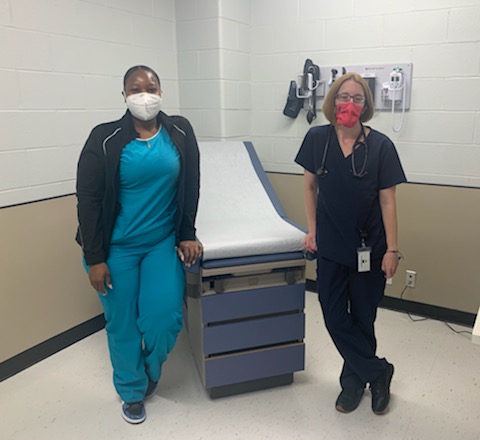 Medical Assistant Brittney Sampson and Nurse
Practitioner Virginie Le Dru Cohen in the new
center.