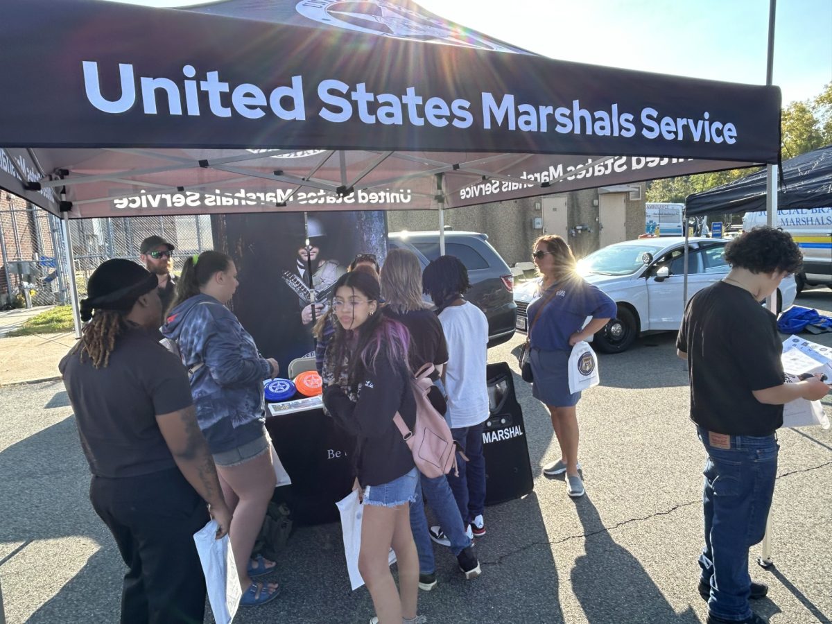 Criminal Justice Cohort Meets Governor